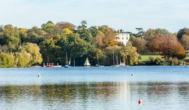 Autumn Colours at Mote Park, Maidstone, Kent, Credit Visit Maidstone